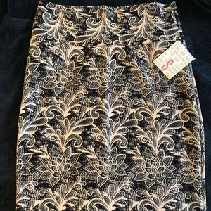 Lularoe Small Cassie